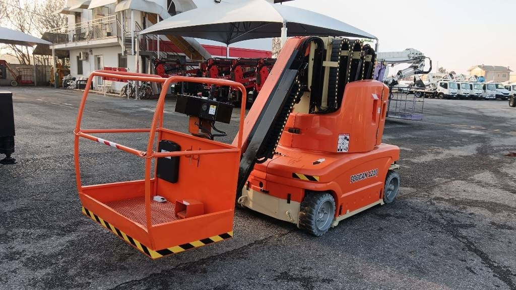 Toucan 1210 - Teleskopická plošina: obrázok 1 Toucan 1210 - Teleskopická plošina: obrázok 1