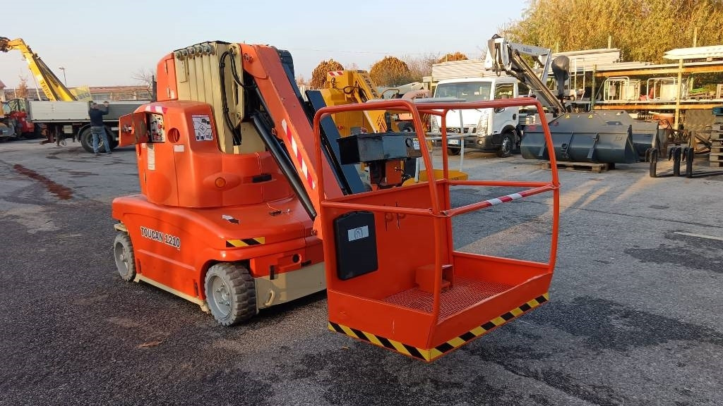 Toucan 1210 - Teleskopická plošina: obrázok 2 Toucan 1210 - Teleskopická plošina: obrázok 2