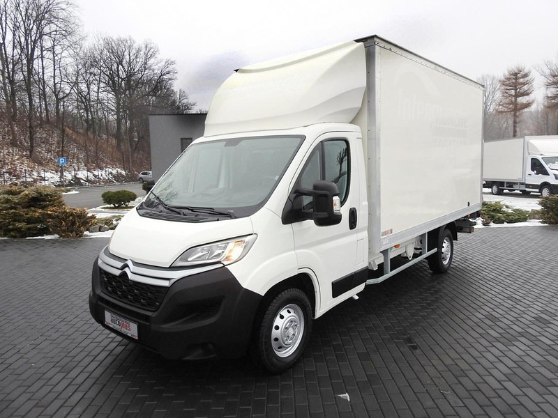 Dodávka skriňová nadstavba Citroën JUMPER KONTENER WINDA 8 PALET TEMPOMAT NAWIGACJA KLIMATYZACJA 1: obrázok 19 Dodávka skriňová nadstavba Citroën JUMPER KONTENER WINDA 8 PALET TEMPOMAT NAWIGACJA KLIMATYZACJA 1: obrázok 19