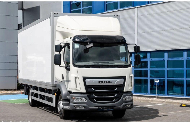 DAF LF 260 Koffer + Tail Lift - Skříňový nákladní auto: obrázok 2 DAF LF 260 Koffer + Tail Lift - Skříňový nákladní auto: obrázok 2