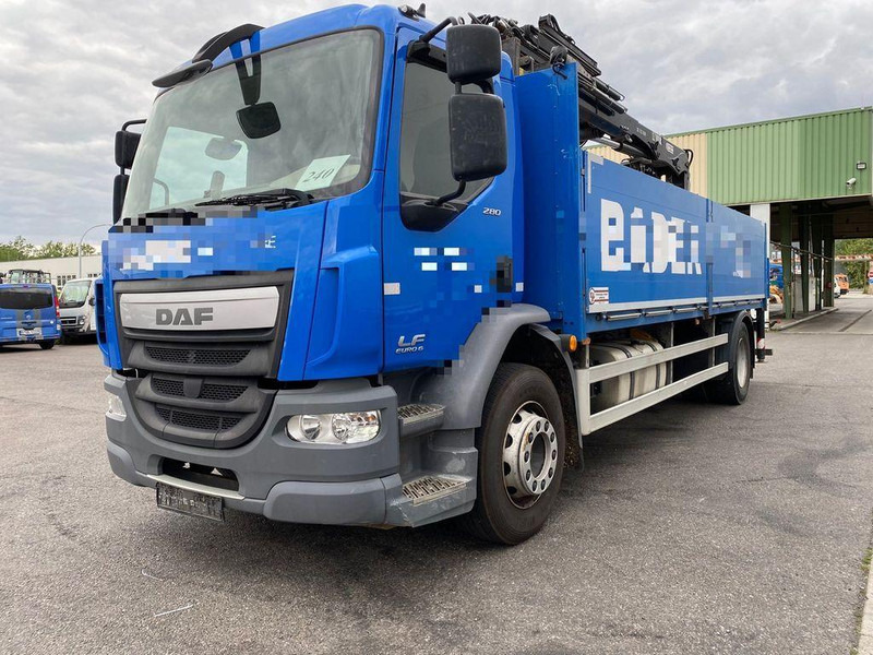 DAF LF 280 - Valníkový/ Plošinový nákladný automobil, Auto s hydraulickou rukou: obrázok 4 DAF LF 280 - Valníkový/ Plošinový nákladný automobil, Auto s hydraulickou rukou: obrázok 4