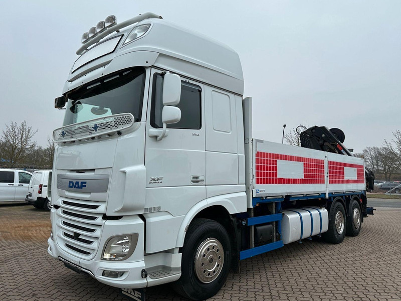 DAF XF 510 LL 6x2 Crane Hiab 262 E-8 - Valníkový/ Plošinový nákladný automobil, Auto s hydraulickou rukou: obrázok 1 DAF XF 510 LL 6x2 Crane Hiab 262 E-8 - Valníkový/ Plošinový nákladný automobil, Auto s hydraulickou rukou: obrázok 1