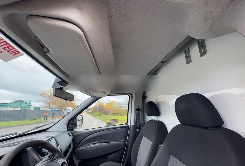 Chladiarenská dodávka Fiat Doblò Multijet 1,6 Mit: obrázok 19 Chladiarenská dodávka Fiat Doblò Multijet 1,6 Mit: obrázok 19