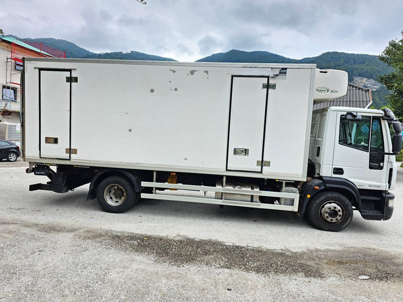 Iveco 160E28 Frigo Carrier Supra 1150MT + Tail lift - Chladirenské nákladné vozidlo: obrázok 4 Iveco 160E28 Frigo Carrier Supra 1150MT + Tail lift - Chladirenské nákladné vozidlo: obrázok 4