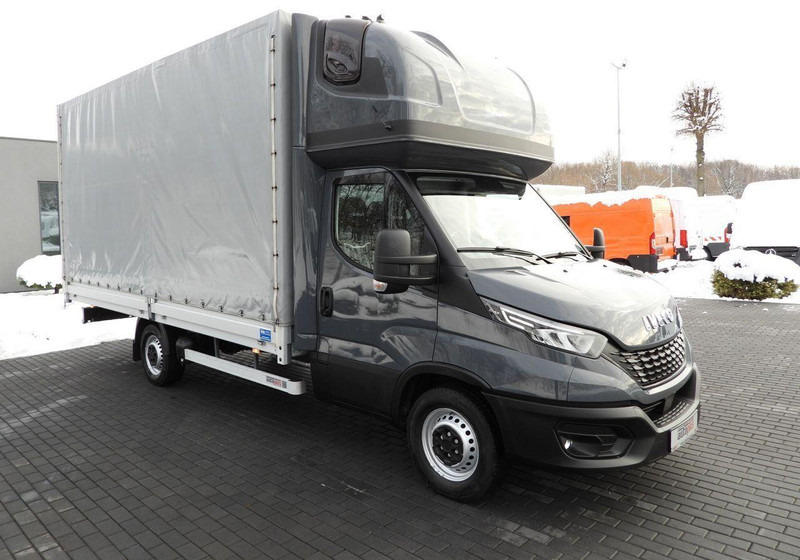 Iveco DAILY 35S18 - Plachtová dodávka: obrázok 4 Iveco DAILY 35S18 - Plachtová dodávka: obrázok 4