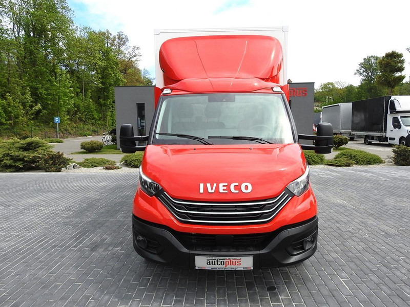 Iveco DAILY 35S18 NOWY KONTENER 10 PALET TEMPOMAT NAWIGACJA KLIMATYZAC - Dodávka skriňová nadstavba: obrázok 5 Iveco DAILY 35S18 NOWY KONTENER 10 PALET TEMPOMAT NAWIGACJA KLIMATYZAC - Dodávka skriňová nadstavba: obrázok 5
