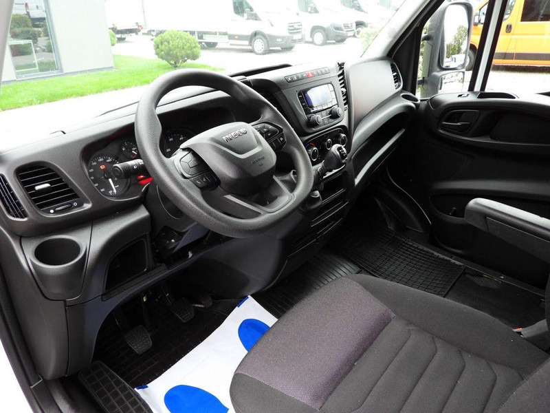 Iveco DAILY 35S18 PLANDEKA 10 PALET WEBASTO TEMPOMAT PNEUMATYKA KLIMAT - Plachtová dodávka: obrázok 2 Iveco DAILY 35S18 PLANDEKA 10 PALET WEBASTO TEMPOMAT PNEUMATYKA KLIMAT - Plachtová dodávka: obrázok 2