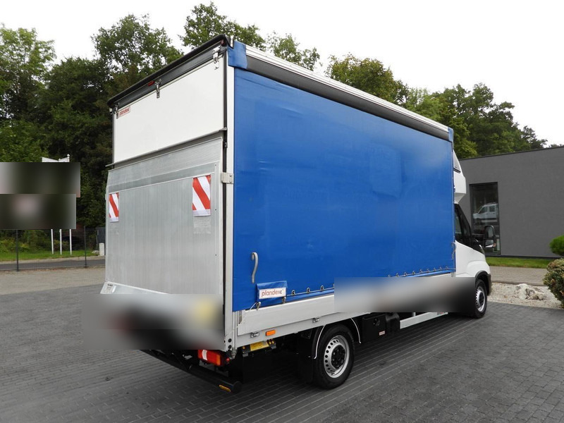 Plachtová dodávka Iveco DAILY 35S18 PLANDEKA WINDA 8 PALET WEBASTO TEMPOMAT LEDY KLIMATY: obrázok 14