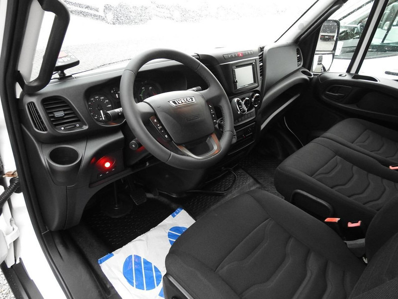 Iveco DAILY 70C17 CHŁODNIA 0*C WINDA 9 PALET ZASILANIE 230V TEMPOMAT K - Chladiarenská dodávka: obrázok 2 Iveco DAILY 70C17 CHŁODNIA 0*C WINDA 9 PALET ZASILANIE 230V TEMPOMAT K - Chladiarenská dodávka: obrázok 2