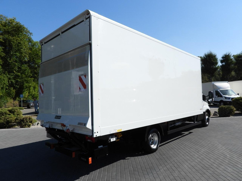 Iveco DAILY 72C18 WINDA 14 PALET TEMPOMAT PNEUMATYKA AUTOMAT HI-MATIC - Skříňový nákladní auto: obrázok 3 Iveco DAILY 72C18 WINDA 14 PALET TEMPOMAT PNEUMATYKA AUTOMAT HI-MATIC - Skříňový nákladní auto: obrázok 3