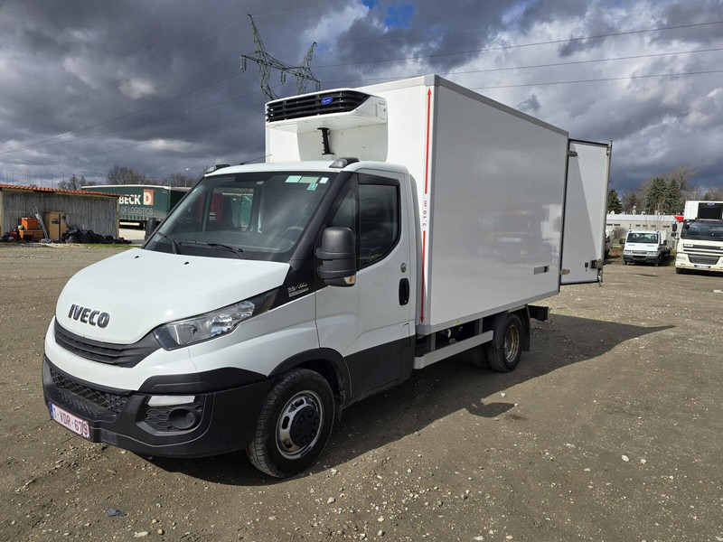 Iveco Daily 35-140 - Carrier Xarios 350 frigo - Chladiarenská dodávka: obrázok 3 Iveco Daily 35-140 - Carrier Xarios 350 frigo - Chladiarenská dodávka: obrázok 3