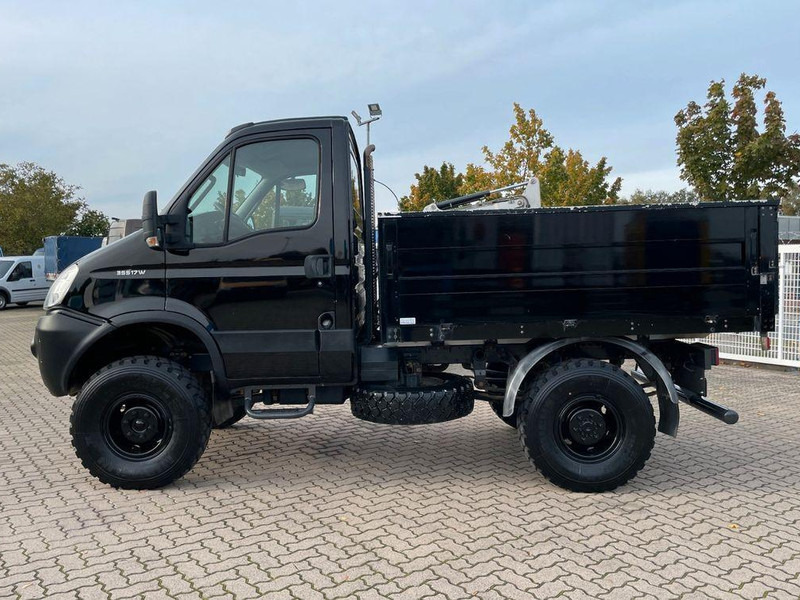 Iveco Daily 35S17 Flatbed 4x4 - Dodávka valník: obrázok 2 Iveco Daily 35S17 Flatbed 4x4 - Dodávka valník: obrázok 2
