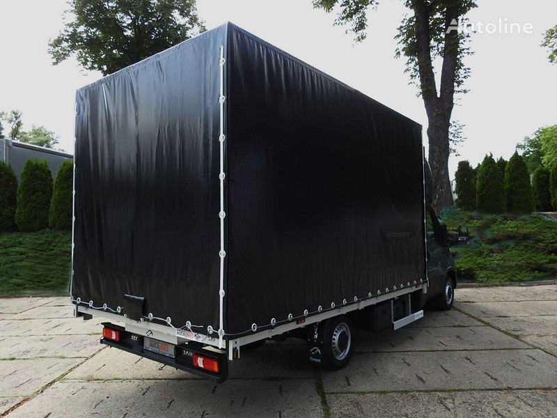 Iveco Daily 35S18 Curtain side - Plachtová dodávka: obrázok 5 Iveco Daily 35S18 Curtain side - Plachtová dodávka: obrázok 5