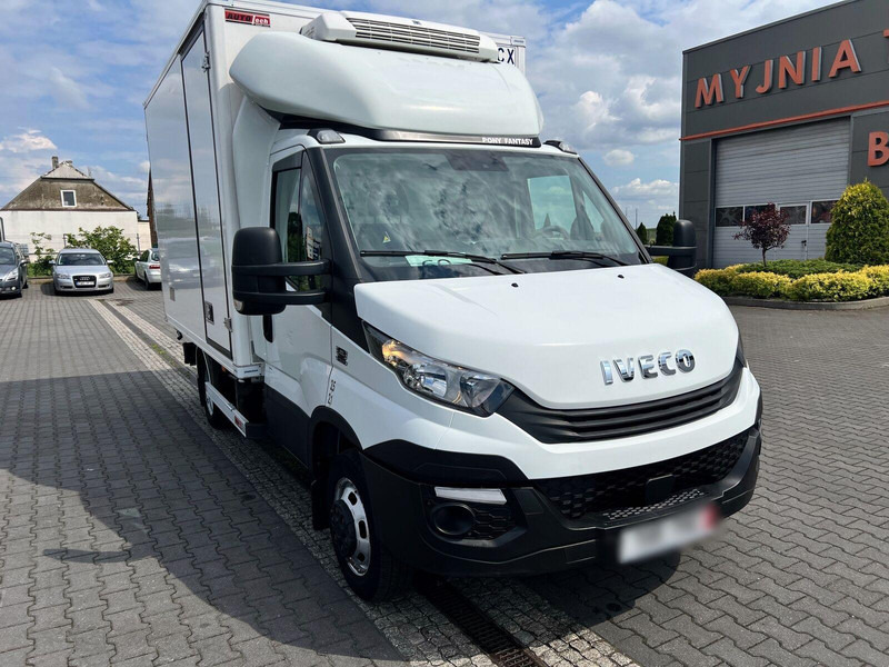 Iveco Daily 50C15 Kontener Mroźnia/Chłodnia 3x Drzwi ThermoKing V 300 - Chladiarenská dodávka: obrázok 5 Iveco Daily 50C15 Kontener Mroźnia/Chłodnia 3x Drzwi ThermoKing V 300 - Chladiarenská dodávka: obrázok 5