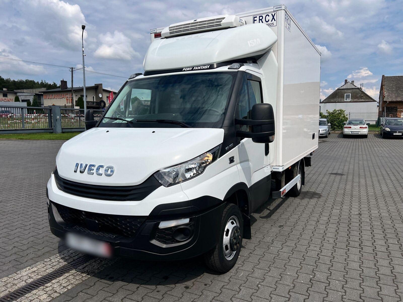 Iveco Daily 50C15 Kontener Mroźnia/Chłodnia 3x Drzwi ThermoKing V 300 - Chladiarenská dodávka: obrázok 1 Iveco Daily 50C15 Kontener Mroźnia/Chłodnia 3x Drzwi ThermoKing V 300 - Chladiarenská dodávka: obrázok 1