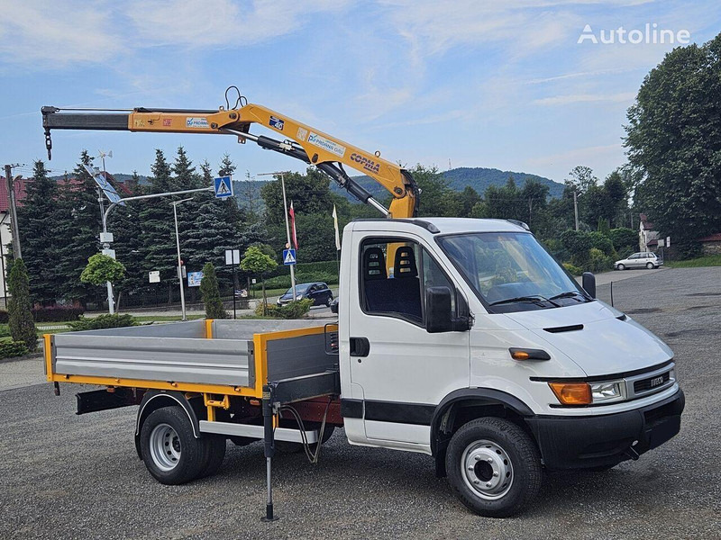 Iveco Daily 65c-15 Flatbed + crane Copma - Valníkový/ Plošinový nákladný automobil, Auto s hydraulickou rukou: obrázok 3 Iveco Daily 65c-15 Flatbed + crane Copma - Valníkový/ Plošinový nákladný automobil, Auto s hydraulickou rukou: obrázok 3