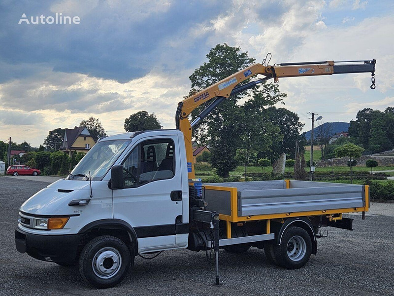 Iveco Daily 65c-15 Flatbed + crane Copma - Valníkový/ Plošinový nákladný automobil, Auto s hydraulickou rukou: obrázok 1 Iveco Daily 65c-15 Flatbed + crane Copma - Valníkový/ Plošinový nákladný automobil, Auto s hydraulickou rukou: obrázok 1