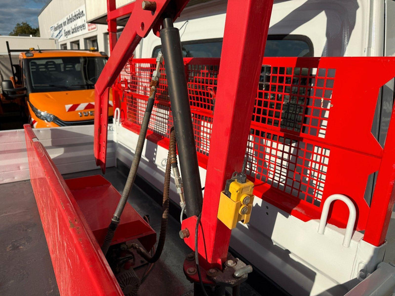 Sklápač, Auto s hydraulickou rukou Iveco Daily 70C17 Doka Three sided M Tipper + Crane: obrázok 15