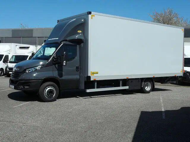Iveco Daily 70C18 - Koffer+tail lift - Skříňový nákladní auto: obrázok 1 Iveco Daily 70C18 - Koffer+tail lift - Skříňový nákladní auto: obrázok 1