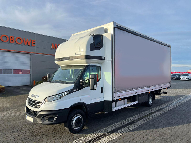 Iveco Daily 72C18 70C18 CURTAINE TILT+LIFT 1.HAND LED FULL OPTION - Plachtové nákladné vozidlo: obrázok 2 Iveco Daily 72C18 70C18 CURTAINE TILT+LIFT 1.HAND LED FULL OPTION - Plachtové nákladné vozidlo: obrázok 2