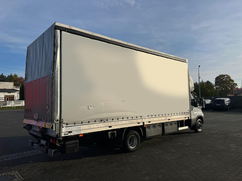 Iveco Daily 72C18 70C18 CURTAINE TILT+LIFT 1.HAND LED FULL OPTION - Plachtové nákladné vozidlo: obrázok 5 Iveco Daily 72C18 70C18 CURTAINE TILT+LIFT 1.HAND LED FULL OPTION - Plachtové nákladné vozidlo: obrázok 5