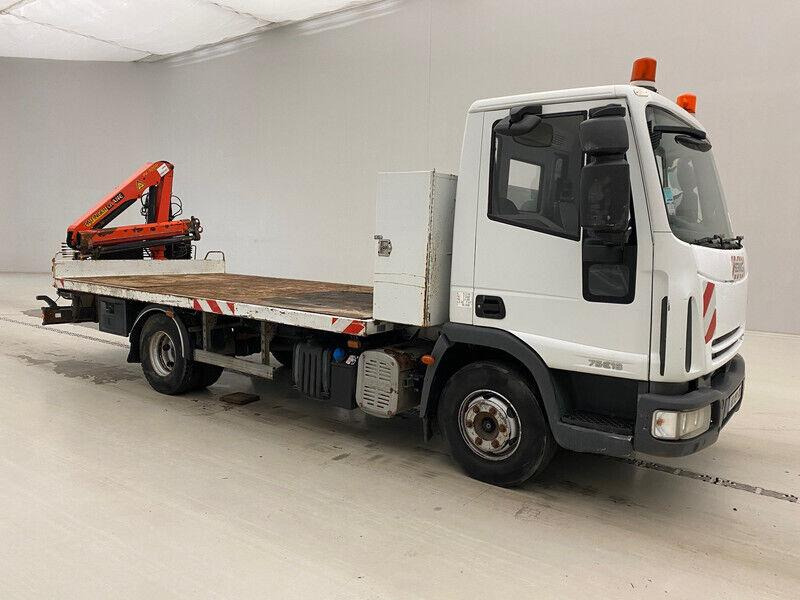 Iveco Eurocargo 75E18 - Valníkový/ Plošinový nákladný automobil, Auto s hydraulickou rukou: obrázok 2 Iveco Eurocargo 75E18 - Valníkový/ Plošinový nákladný automobil, Auto s hydraulickou rukou: obrázok 2