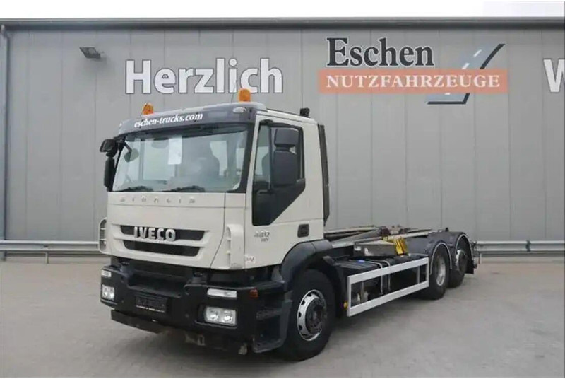 Iveco Stralis 260 - Hook lift truck - Hákový nosič kontajnerov: obrázok 2 Iveco Stralis 260 - Hook lift truck - Hákový nosič kontajnerov: obrázok 2