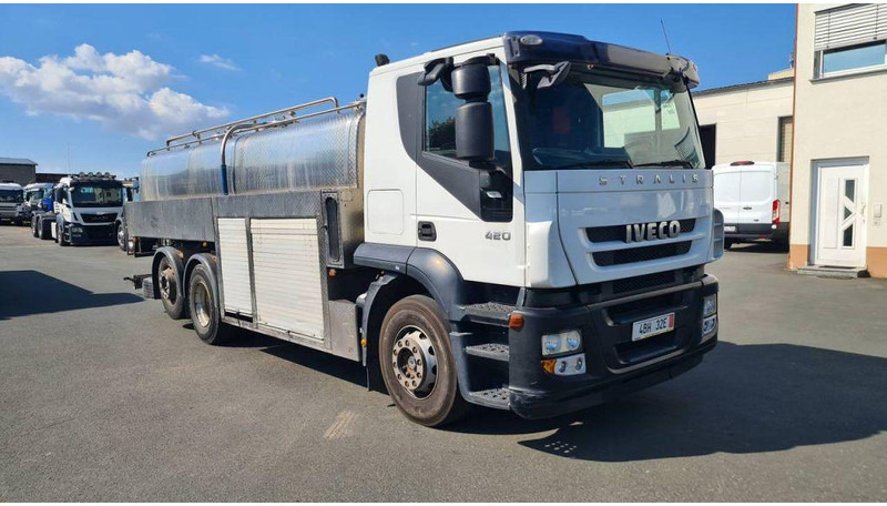 Iveco Stralis 420 6x2 16000 Liter - ohne Saug- und Mes - Cisternové vozidlo: obrázok 3 Iveco Stralis 420 6x2 16000 Liter - ohne Saug- und Mes - Cisternové vozidlo: obrázok 3