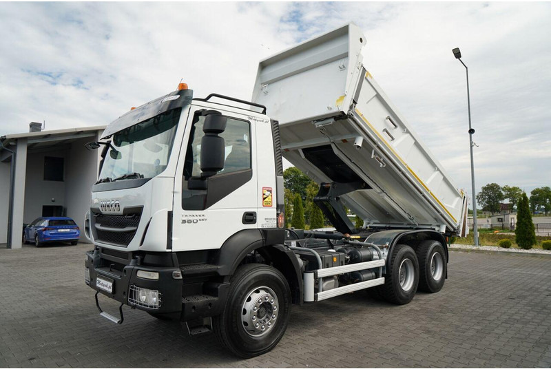 Iveco TRAKKER 360 - Sklápač: obrázok 2 Iveco TRAKKER 360 - Sklápač: obrázok 2