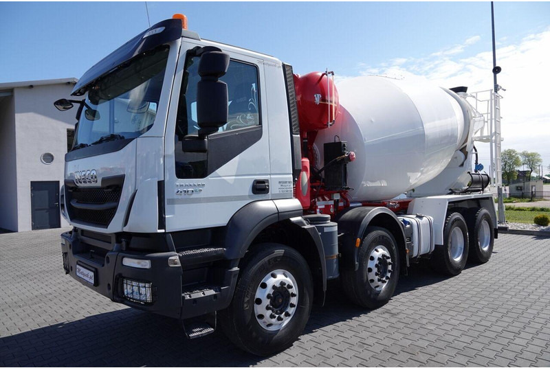Iveco TRAKKER 410 / 8X4 / BETONOMIESZARKA 9 M3 / PUTZMEISTER / ALUFELG - Domiešavač: obrázok 2 Iveco TRAKKER 410 / 8X4 / BETONOMIESZARKA 9 M3 / PUTZMEISTER / ALUFELG - Domiešavač: obrázok 2