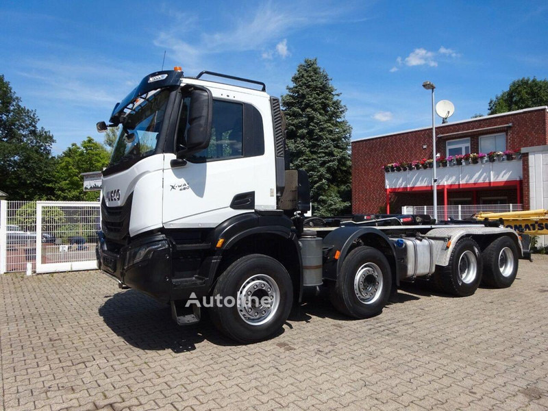 Iveco X-WAY 480 - Hook lift truck 8x4 - Hákový nosič kontajnerov: obrázok 2 Iveco X-WAY 480 - Hook lift truck 8x4 - Hákový nosič kontajnerov: obrázok 2