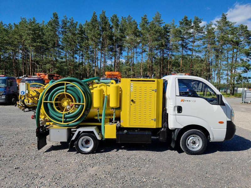 Kia Csatornatisztító - Fekálne vozidlo: obrázok 4 Kia Csatornatisztító - Fekálne vozidlo: obrázok 4