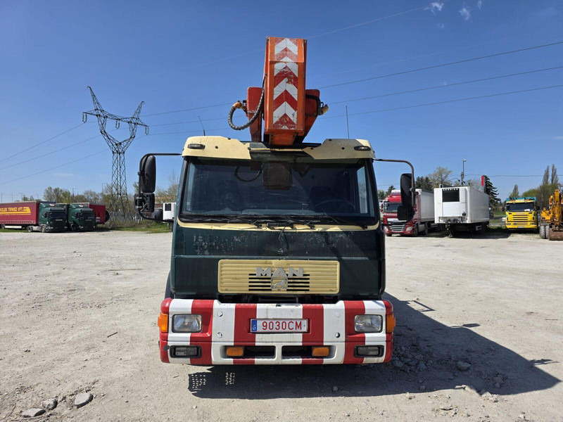 MAN 18.264 Multitel ALU 32m - Automobilová plošina: obrázok 5 MAN 18.264 Multitel ALU 32m - Automobilová plošina: obrázok 5