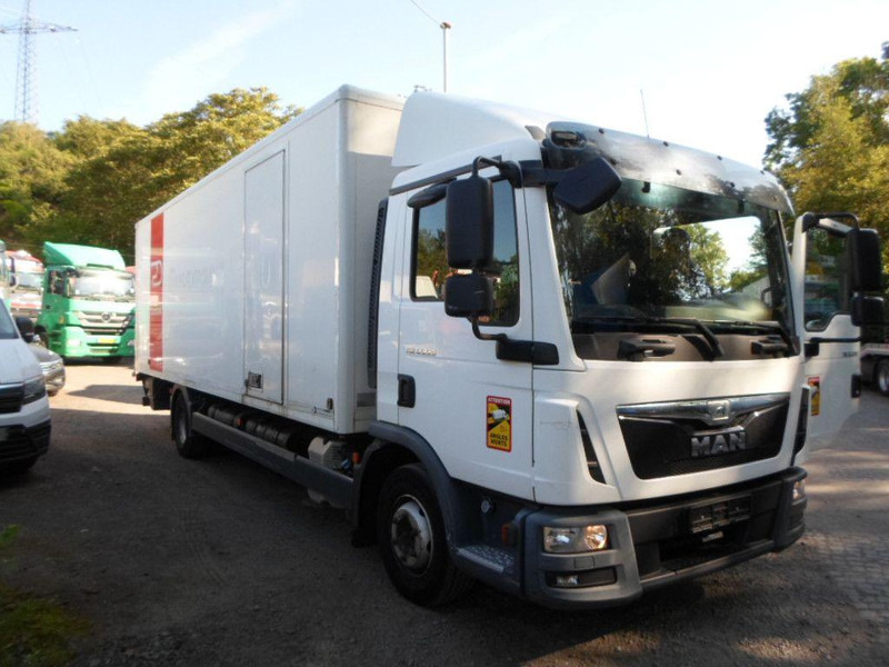 MAN TGL 12.220 KOFFER LBW - Skříňový nákladní auto: obrázok 1 MAN TGL 12.220 KOFFER LBW - Skříňový nákladní auto: obrázok 1
