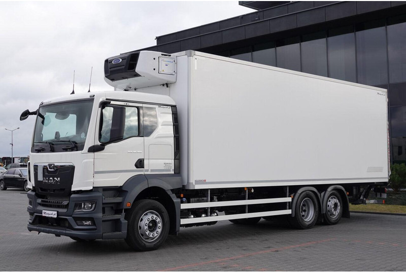 MAN TGS 26.360 / 6x2 / CHŁODNIA -8,2 M / AGREGAT CARRIER SUPRA 850 / - Chladirenské nákladné vozidlo: obrázok 4 MAN TGS 26.360 / 6x2 / CHŁODNIA -8,2 M / AGREGAT CARRIER SUPRA 850 / - Chladirenské nákladné vozidlo: obrázok 4