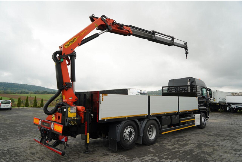 Valníkový/ Plošinový nákladný automobil, Auto s hydraulickou rukou MAN TGS 26.440 / 6X2 / SKRZYNIOWY 7,5 M / OŚ PODNOSZONA  + HDS PALFI: obrázok 7