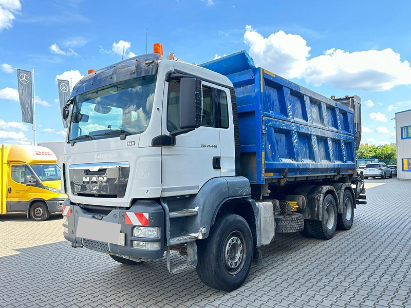 MAN TGS 26.440 6x4 Tipper + Crane Loglift 120S - Sklápač, Auto s hydraulickou rukou: obrázok 1 MAN TGS 26.440 6x4 Tipper + Crane Loglift 120S - Sklápač, Auto s hydraulickou rukou: obrázok 1