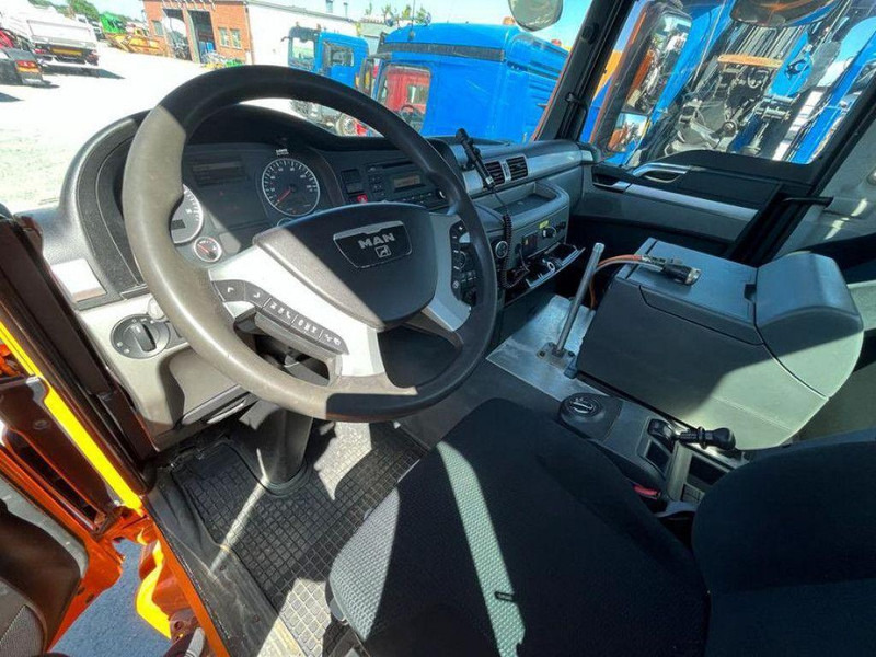 MAN TGS 33.440 AK 6x6 3-Way Tipper - Sklápač: obrázok 5 MAN TGS 33.440 AK 6x6 3-Way Tipper - Sklápač: obrázok 5