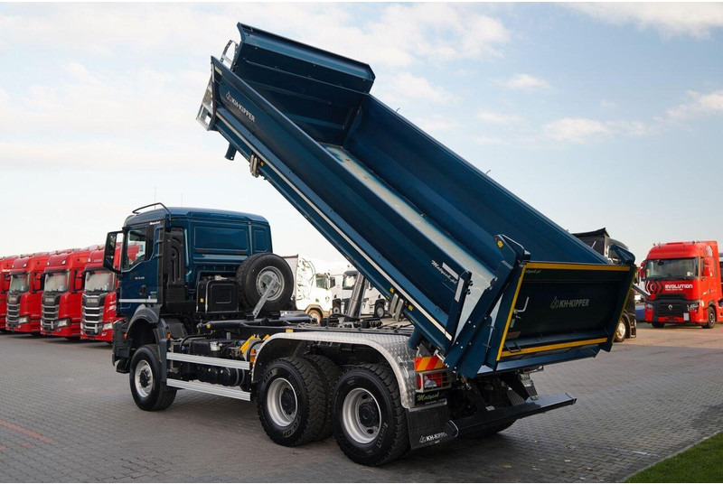 MAN TGS 33.480 / 6X6 / WYWROTKA 3 STRONNA / BORDMATIC / HYDROBURTA / - Sklápač: obrázok 4 MAN TGS 33.480 / 6X6 / WYWROTKA 3 STRONNA / BORDMATIC / HYDROBURTA / - Sklápač: obrázok 4