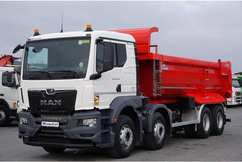 MAN TGS 35.430 / 8X4 / WYWROTKA TYLNOZSYPOWA / HYDROKLAPA / OPONY 10 - Sklápač: obrázok 5 MAN TGS 35.430 / 8X4 / WYWROTKA TYLNOZSYPOWA / HYDROKLAPA / OPONY 10 - Sklápač: obrázok 5