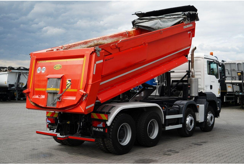 MAN TGS 35.460 / 8X4 / WYWROTKA TYLNOZSYPOWA / HYDROKLAPA / 2018 ROK - Sklápač: obrázok 4 MAN TGS 35.460 / 8X4 / WYWROTKA TYLNOZSYPOWA / HYDROKLAPA / 2018 ROK - Sklápač: obrázok 4