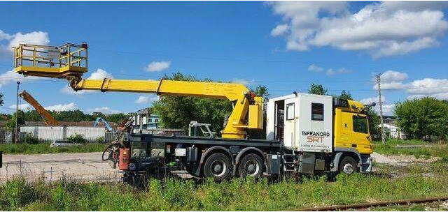 Mercedes-Benz 3344 SRT SCHÖRLING Road Rail Railway Zweiweg - Automobilová plošina: obrázok 1 Mercedes-Benz 3344 SRT SCHÖRLING Road Rail Railway Zweiweg - Automobilová plošina: obrázok 1