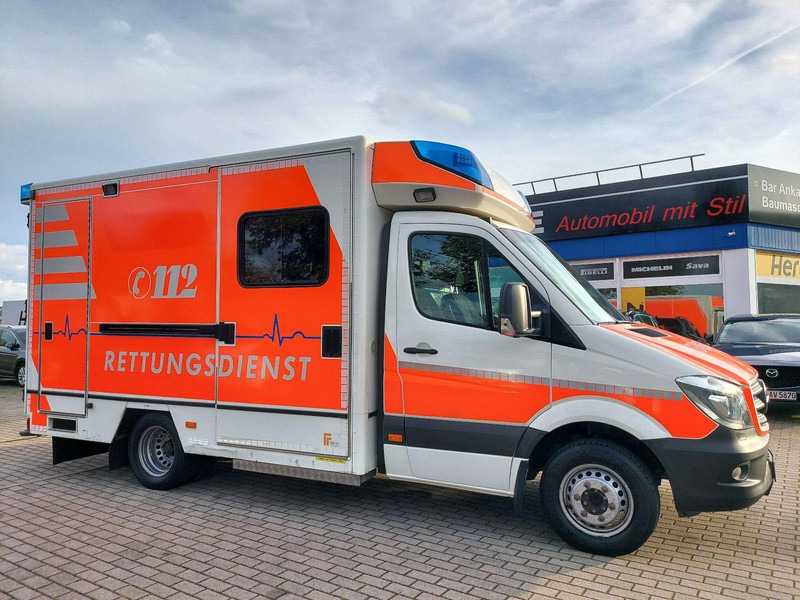 Mercedes-Benz 519 CDI Ambulance - Sanitka: obrázok 5 Mercedes-Benz 519 CDI Ambulance - Sanitka: obrázok 5