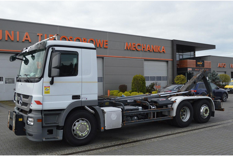 Mercedes-Benz ACTROS 2541 EURO 5 HOOK ABROLLKIPPER - Hákový nosič kontajnerov: obrázok 2 Mercedes-Benz ACTROS 2541 EURO 5 HOOK ABROLLKIPPER - Hákový nosič kontajnerov: obrázok 2