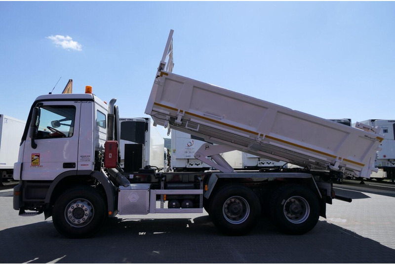 Mercedes-Benz ACTROS 2636 - Sklápač: obrázok 3 Mercedes-Benz ACTROS 2636 - Sklápač: obrázok 3