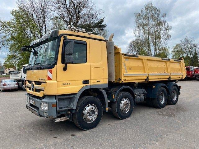 Mercedes-Benz ACTROS 3244 MP3 - Sklápač: obrázok 3 Mercedes-Benz ACTROS 3244 MP3 - Sklápač: obrázok 3