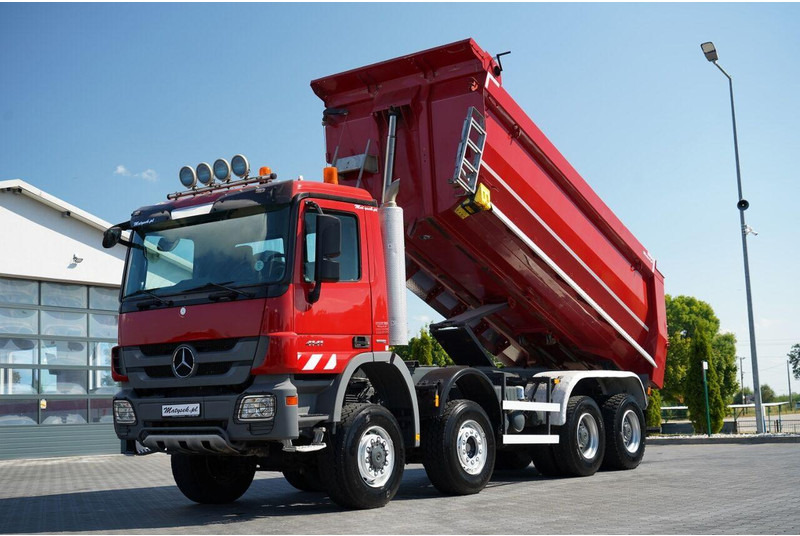 Mercedes-Benz ACTROS 4141 / 8X6 / WYWROTKA TYLNOZSYPOWA / MEILLER KIPPER 5.3M - Sklápač: obrázok 1 Mercedes-Benz ACTROS 4141 / 8X6 / WYWROTKA TYLNOZSYPOWA / MEILLER KIPPER 5.3M - Sklápač: obrázok 1