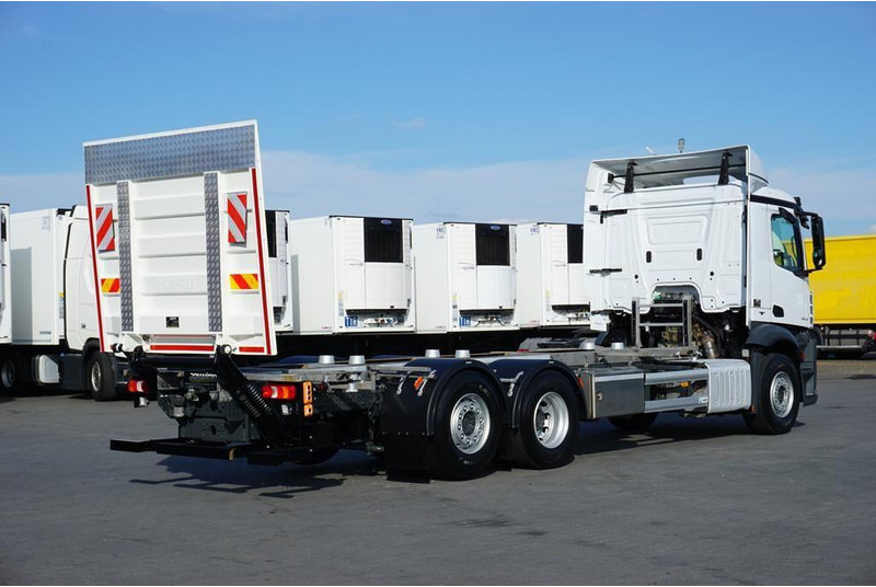 Mercedes-Benz ANTOS / 2545 / ACC / E 6 / BDF + WINDA / 7.15 , 7.45, 7.82 M / O - Podvozek s kabinou: obrázok 5 Mercedes-Benz ANTOS / 2545 / ACC / E 6 / BDF + WINDA / 7.15 , 7.45, 7.82 M / O - Podvozek s kabinou: obrázok 5