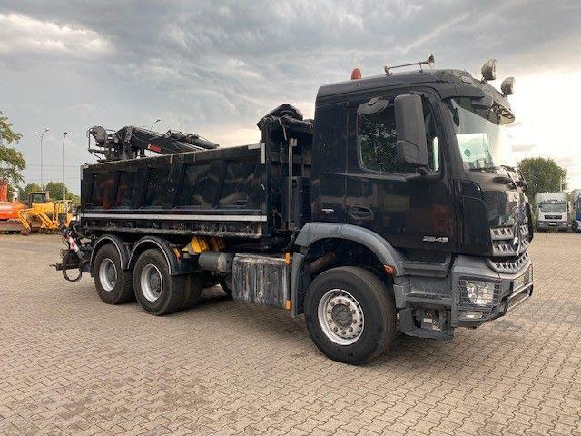 Mercedes-Benz AROCS 2643 - Sklápač, Auto s hydraulickou rukou: obrázok 3 Mercedes-Benz AROCS 2643 - Sklápač, Auto s hydraulickou rukou: obrázok 3
