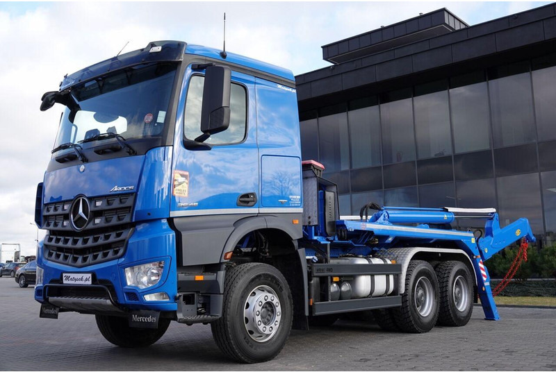 Mercedes-Benz AROCS 2645 / 6X4 / BRAMOWIEC / MEILLER / MANUAL / EURO 6 / SPROW - Ramenový nosič kontajnerov: obrázok 5 Mercedes-Benz AROCS 2645 / 6X4 / BRAMOWIEC / MEILLER / MANUAL / EURO 6 / SPROW - Ramenový nosič kontajnerov: obrázok 5